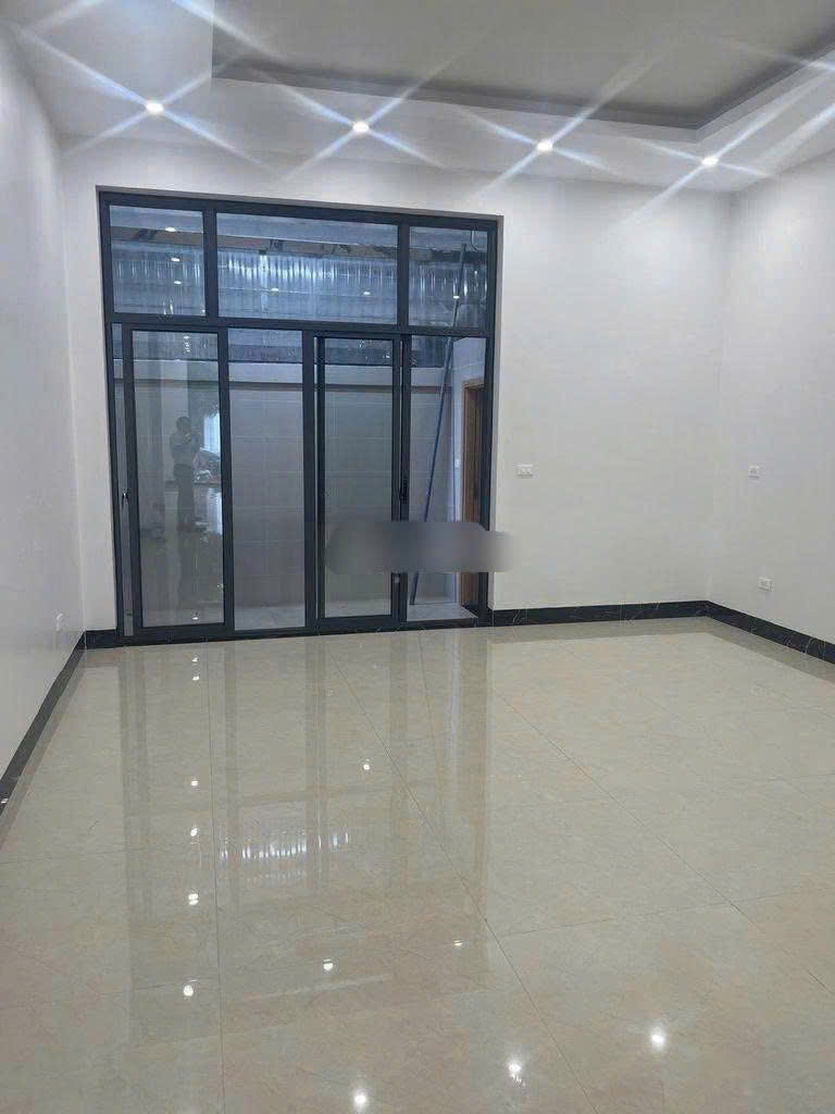 Cho thuê nhà Liền Kề khu Đô Thị Louis Hoàng Mai, 100m2 x 5 tầng Thang máy, thông sàn - Ảnh 4